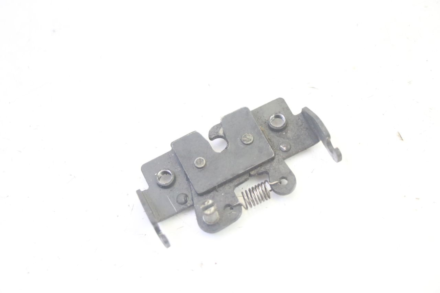 photo de ZADELSLOT PIAGGIO MP3 LT 400 (2007 - 2012) - Detail van het onderdeel