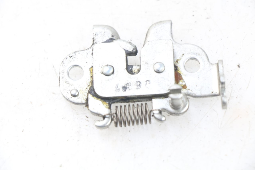 photo de ZADELSLOT MBK MW TRYPTIK 125 (2017 - 2022) - Andere kijkhoek