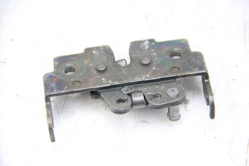 photo de ZADELSLOT HONDA PES PS I 125 (2006 - 2012) - Detail van het onderdeel