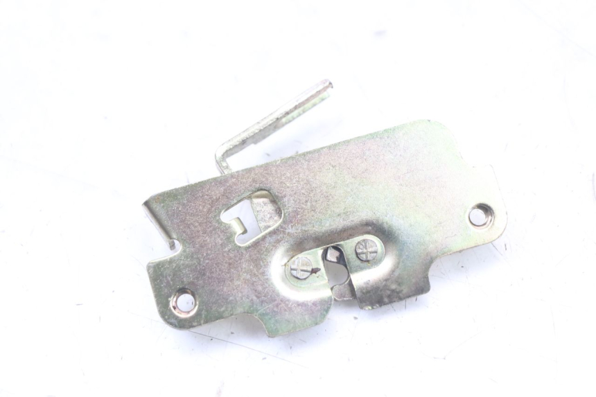 photo de ZADELSLOT PEUGEOT BELVILLE 125 (2017 - 2021) - Andere kijkhoek