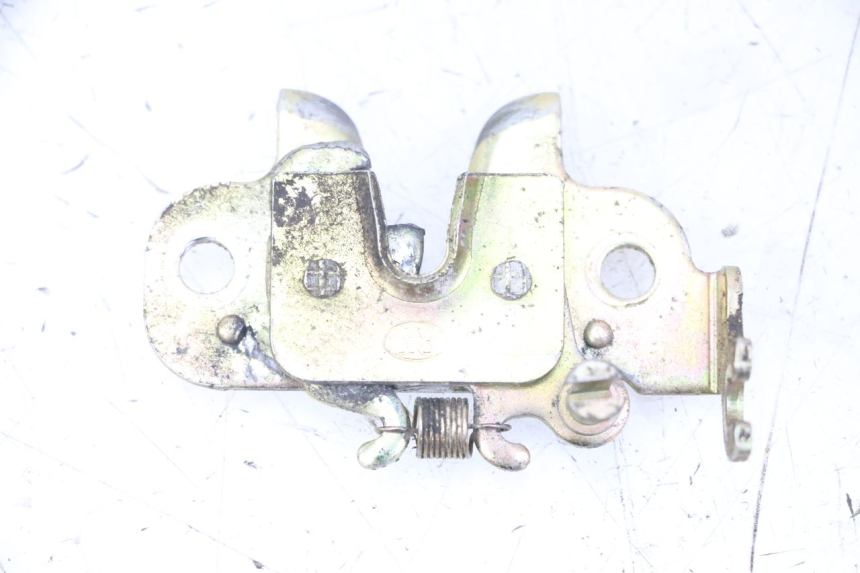 photo de ZADELSLOT PEUGEOT KISBEE 4T 50 (2010 - 2017) - Hoofdaanzicht