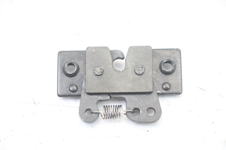 photo de ZADELSLOT PEUGEOT SATELIS COMPRESSOR K15 125 (2006 - 2009) - Hoofdaanzicht