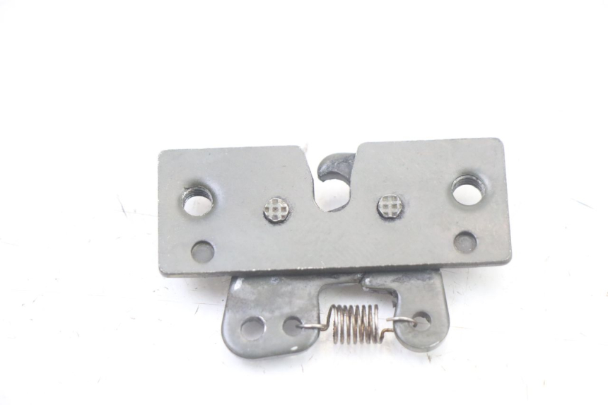 photo de ZADELSLOT PEUGEOT TREKKER TKR 50 (2005 - 2014) - Andere kijkhoek