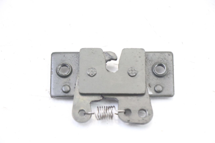 photo de ZADELSLOT PEUGEOT TREKKER TKR 50 (2005 - 2014) - Detail van het onderdeel