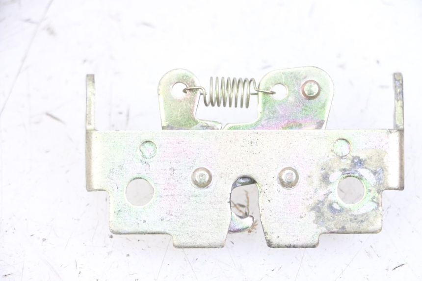 photo de ZADELSLOT PEUGEOT VIVACITY 125 (2010 - 2017) - Detail van het onderdeel