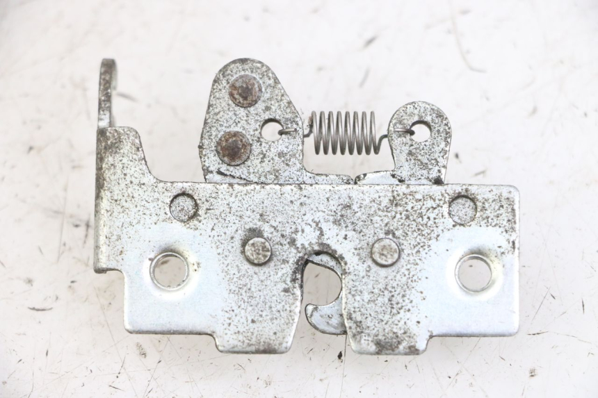 photo de ZADELSLOT PIAGGIO MP3 125 (2006 - 2014) - Zoom op gebruiksstaat