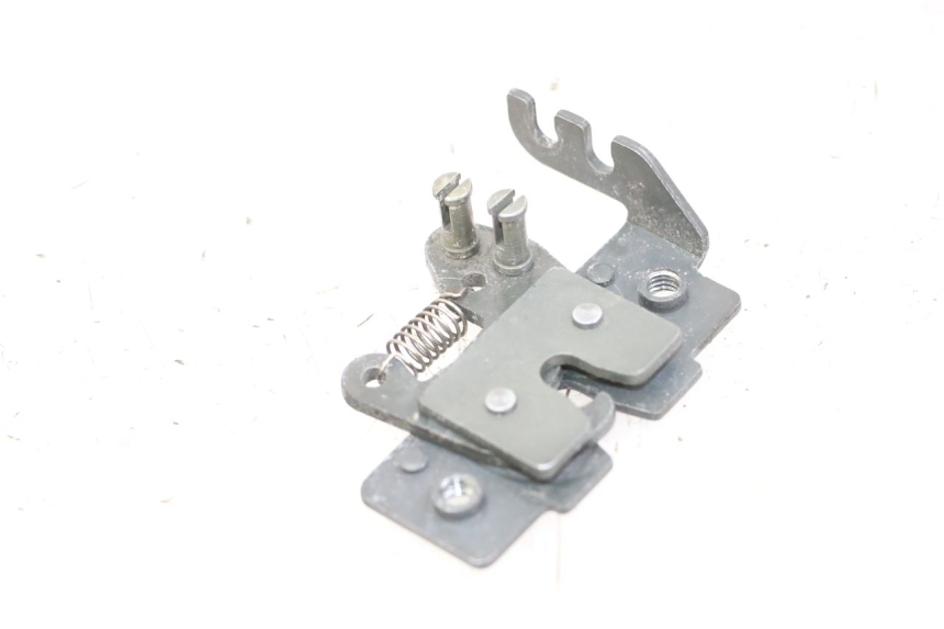 photo de ZADELSLOT PIAGGIO MP3 LT 400 (2007 - 2012) - Detail van het onderdeel