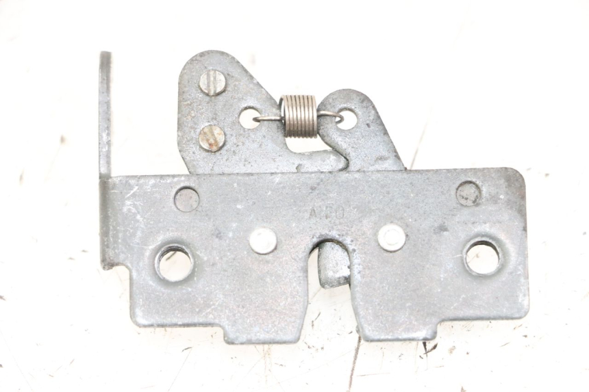 photo de ZADELSLOT PIAGGIO MP3 LT 400 (2007 - 2012) - Andere kijkhoek