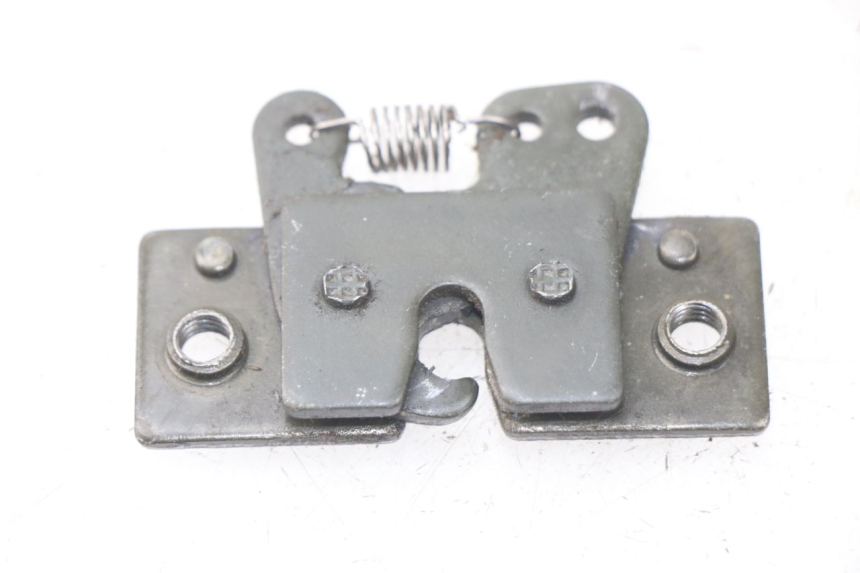 photo de ZADELSLOT PEUGEOT SATELIS 125 (2013 - 2018) - Hoofdaanzicht