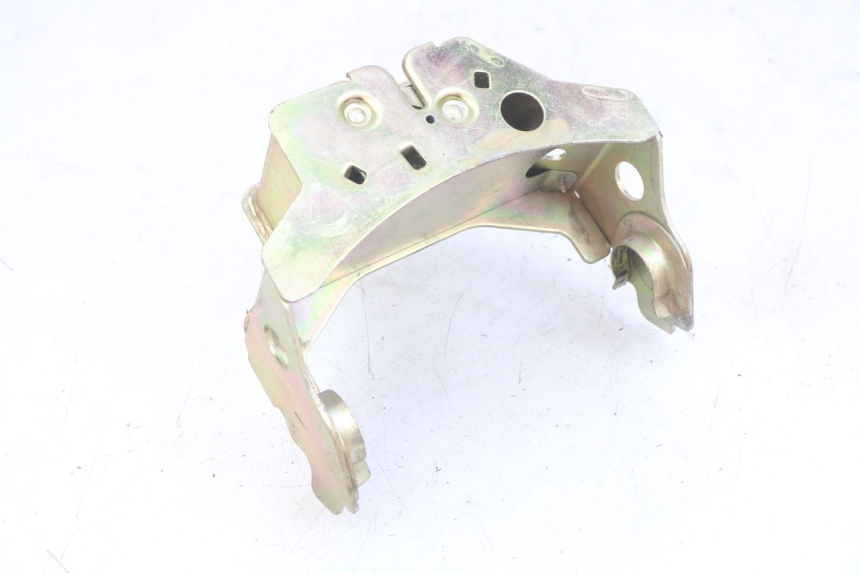 photo de ZADELSLOT HONDA SCV LEAD 100 (2003 - 2007) - Detail van het onderdeel