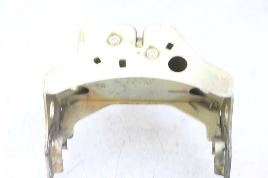 photo de ZADELSLOT HONDA SCV LEAD 100 (2003 - 2007) - Detail van het onderdeel