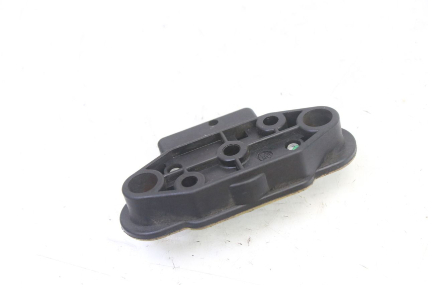 photo de ZADELSLOT SUZUKI SV S 650 (2003 - 2009) - Andere kijkhoek