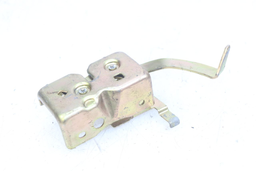 photo de ZADELSLOT PEUGEOT SV 125 (1991 - 1994) - Detail van het onderdeel