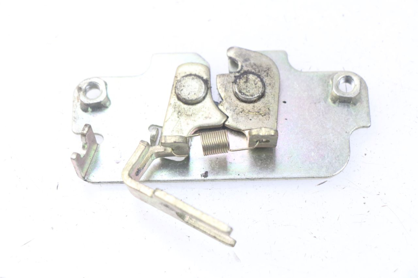 photo de ZADELSLOT PEUGEOT TWEET 125 (2010 - 2017) - Hoofdaanzicht