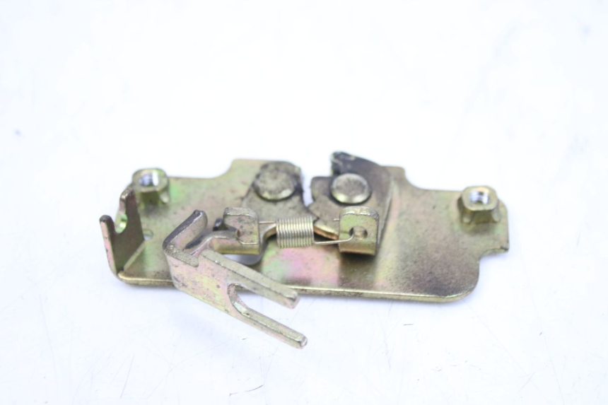 photo de ZADELSLOT PEUGEOT TWEET 125 (2010 - 2017) - Zoom op gebruiksstaat