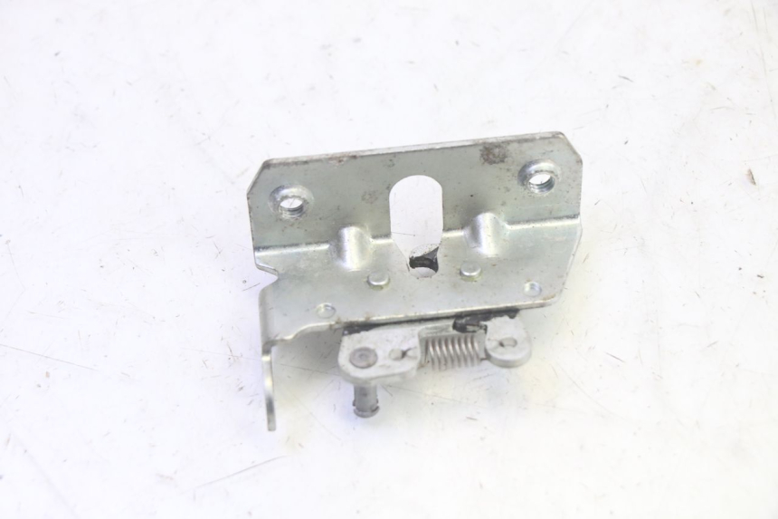 photo de ZADELSLOT YAMAHA TZR 50 (2008 - 2016) - Andere kijkhoek