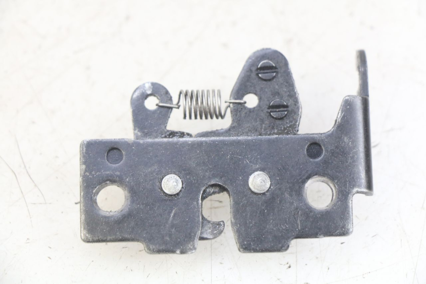 photo de ZADELSLOT PEUGEOT VIVACITY NEW 2T 50 (2008 - 2017) - Detail van het onderdeel