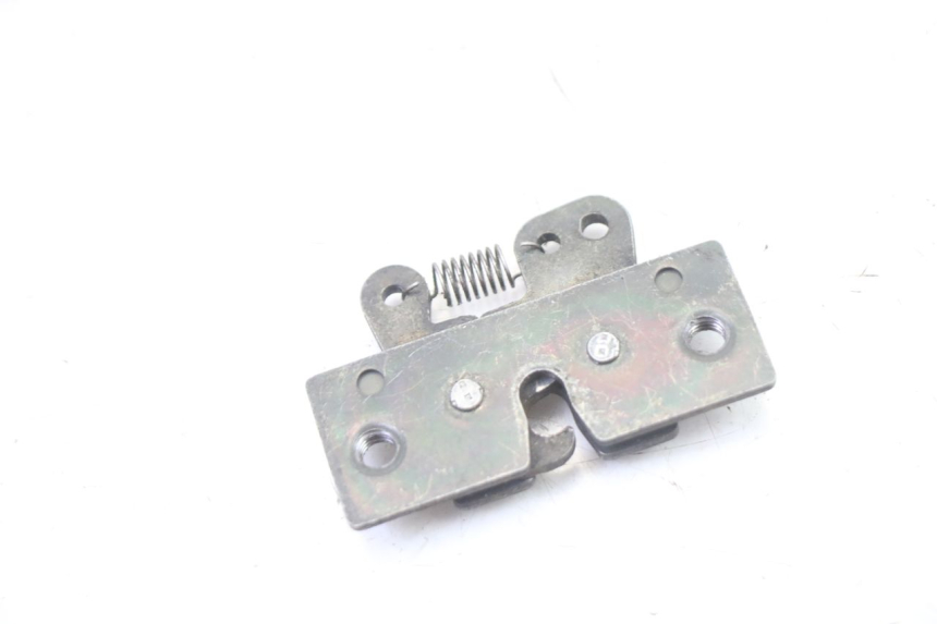 photo de ZADELSLOT PEUGEOT VIVACITY 50 (2004 - 2009) - Zoom op gebruiksstaat