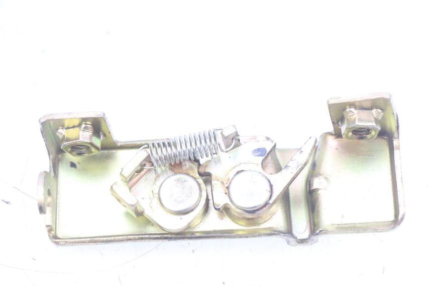 photo de ZADELSLOT DAELIM VJ ROADWIN FI 125 (2008 - 2017) - Technische close-up