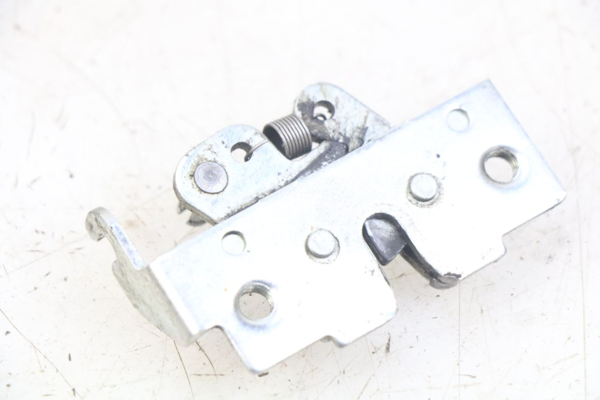 photo de ZADELSLOT YAMAHA XMAX X-MAX 125 (2006 - 2009) - Zoom op gebruiksstaat