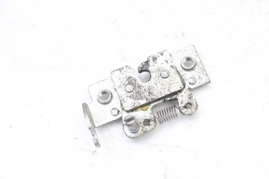 photo de ZADELSLOT YAMAHA XMAX X-MAX 125 (2006 - 2009) - Detail van het onderdeel