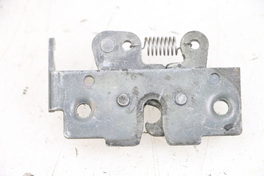 photo de ZADELSLOT YAMAHA XMAX X-MAX 125 (2006 - 2009) - Detail van het onderdeel