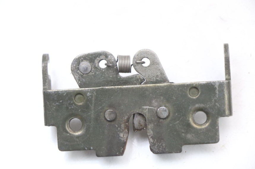 photo de ZADELSLOT PIAGGIO X9 125 (2000 - 2003) - Zoom op gebruiksstaat