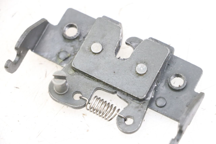 photo de ZADELSLOT PIAGGIO XEVO - X EVO 125 (2007 - 2017) - Zoom op gebruiksstaat