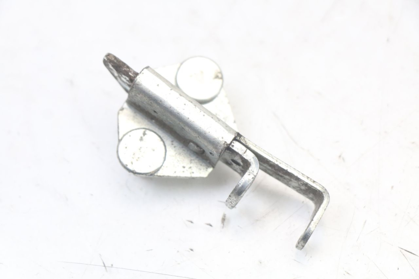 photo de ZADELSLOT YAMAHA FZ1 FAZER 1000 (2007 - 2009) - Detail van het onderdeel