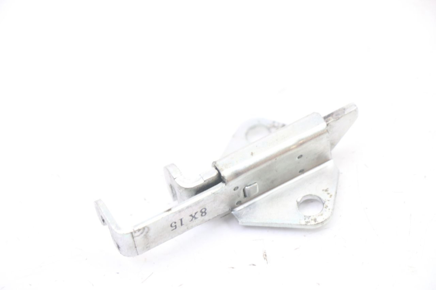 photo de ZADELSLOT YAMAHA XJ6 600 (2008 - 2016) - Detail van het onderdeel