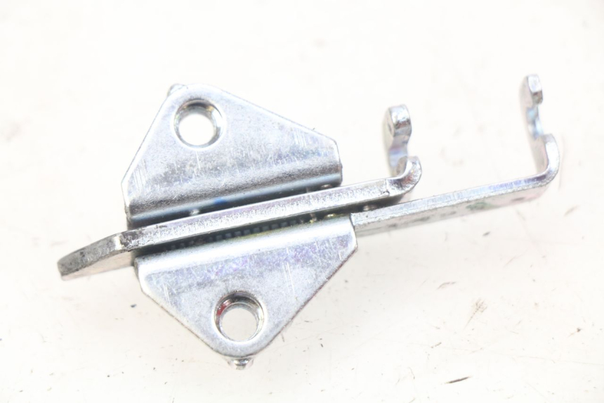 photo de ZADELSLOT KAWASAKI Z 650 (2016 - 2019) - Detail van het onderdeel