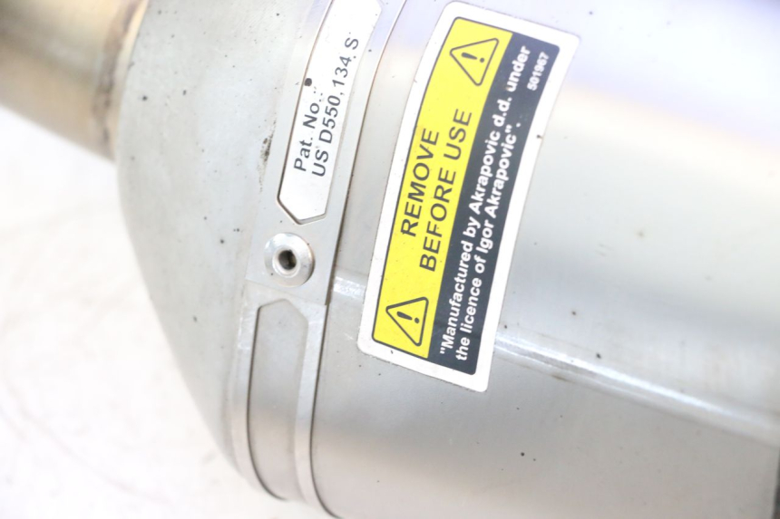 photo de UITLAATDEMPER YAMAHA FZ8 800 (2010 - 2016) - Zoom op componenten