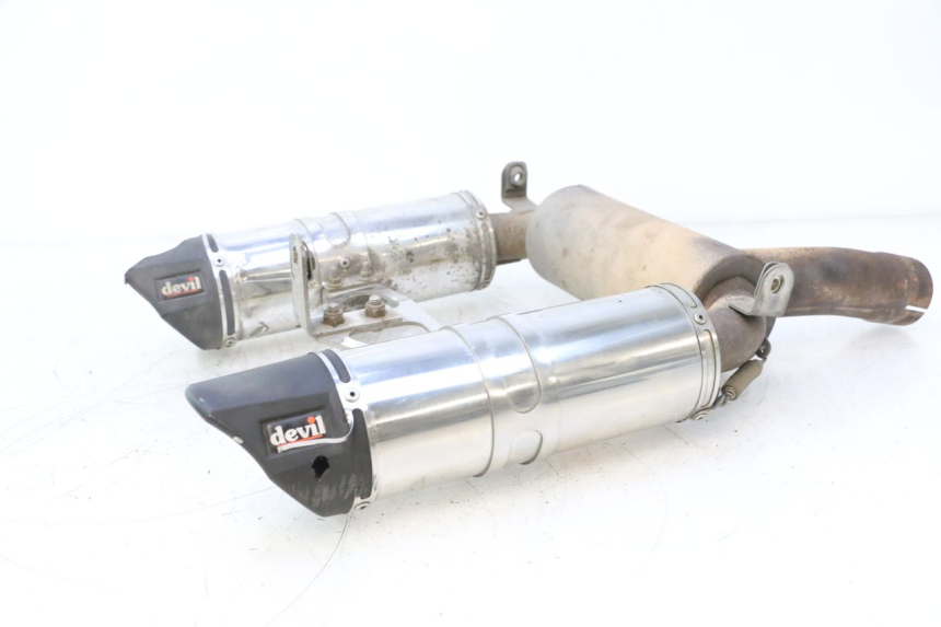 photo de UITLAATDEMPER SUZUKI GSR 600 (2005 - 2012) - Hoofdaanzicht