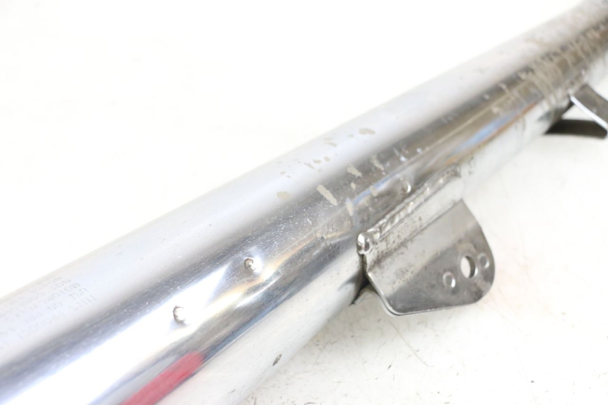 photo de UITLAATDEMPER SUZUKI GSX E 250 (1982 - 1983) - Focus op structuur