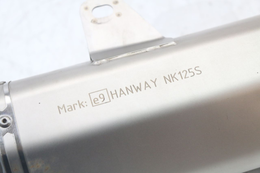 photo de UITLAATDEMPER MASAI SCRAMBLER SPORT 125 (2021 - 2025) - Detailaanzicht