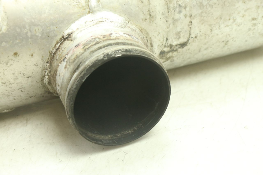 photo de SILENCIEUZE YAMAHA WAVE RUNNER GP R 1200 (2000 - 2003) - Detail van het onderdeel