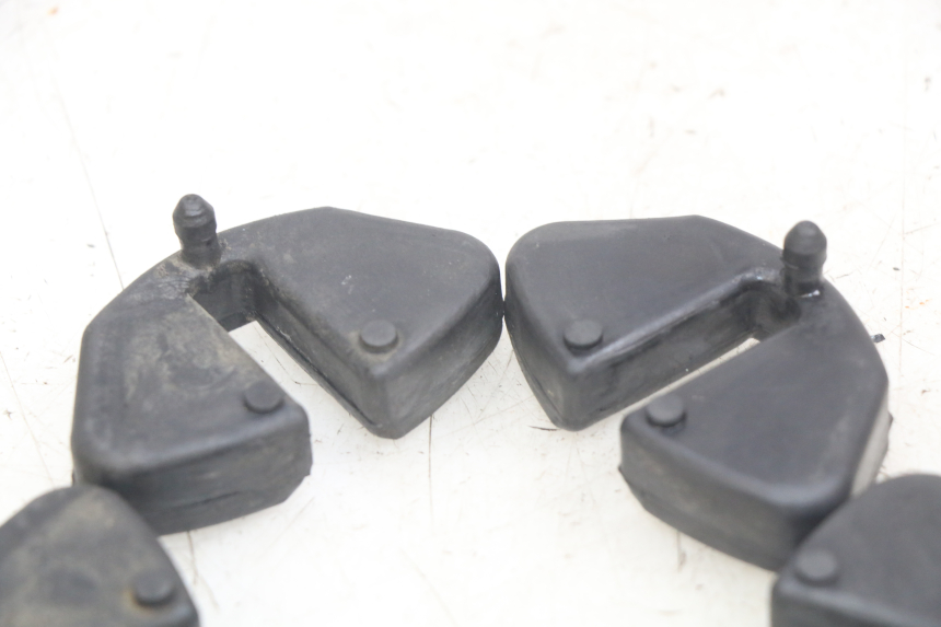 photo de KRANS SILENTBLOK SUZUKI SV N 650 (1999 - 2002) - Detail van het onderdeel