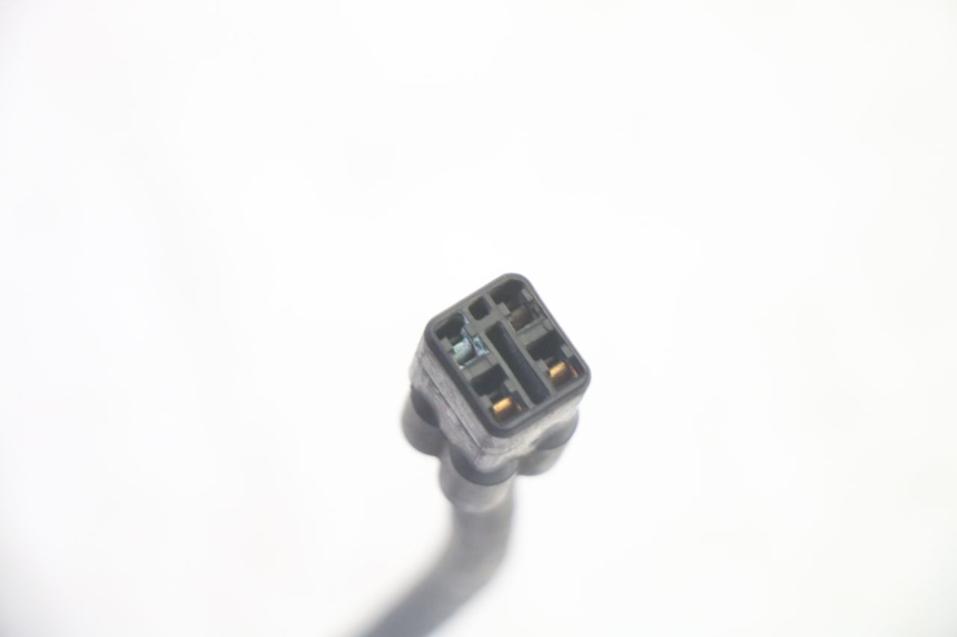 photo de LAMBDA-SONDE SUZUKI BURGMAN 125 (2007 - 2014) - Andere kijkhoek