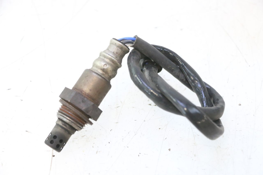 photo de LAMBDA-SONDE SUZUKI BURGMAN 125 (2007 - 2014) - Detail van het onderdeel