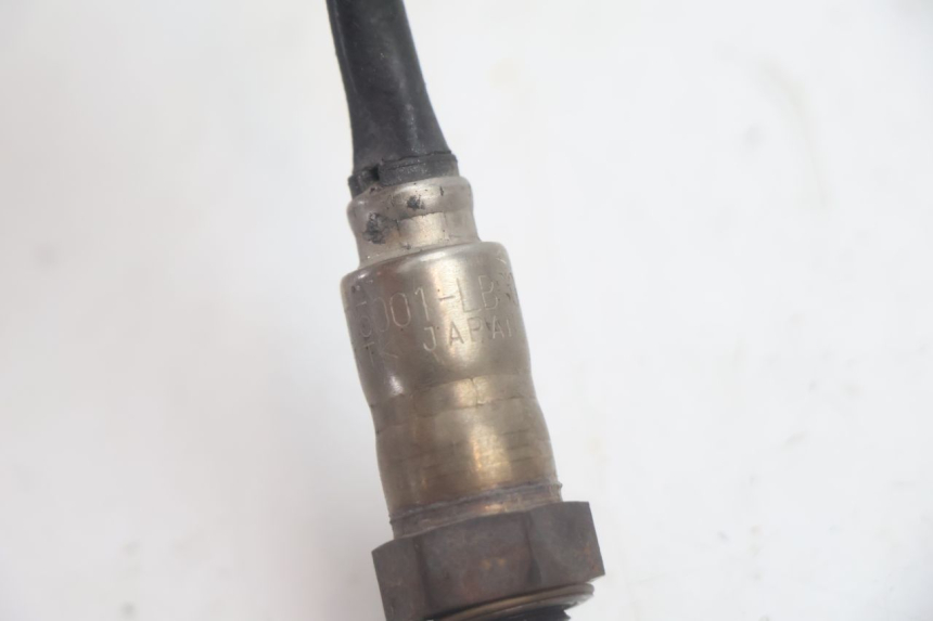 photo de LAMBDA-SONDE PIAGGIO MP3 HPE 530 (2022 - 2026) - Bevestigingspunten