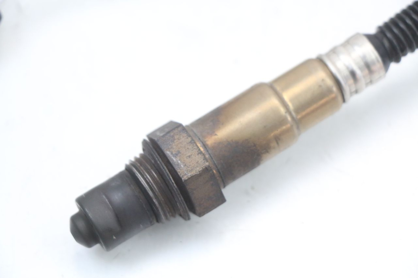 photo de LAMBDA-SONDE MOTO GUZZI NORGE 8V GT 1200 (2011 - 2016) - Zoom op gebruiksstaat