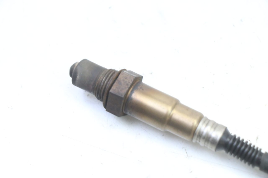 photo de LAMBDA-SONDE PEUGEOT SATELIS 250 (2006 - 2012) - Andere kijkhoek