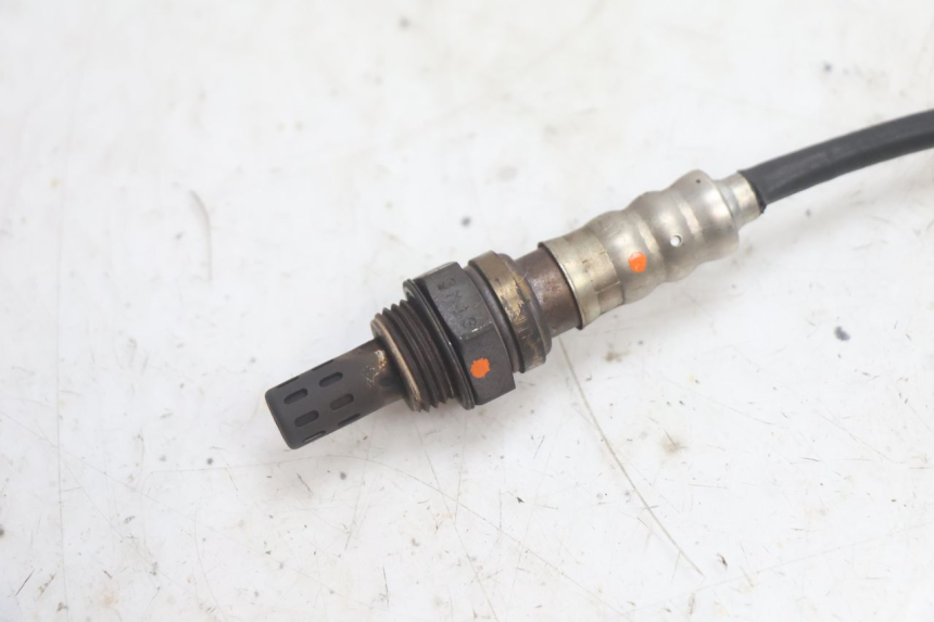 photo de LAMBDA-SONDE PEUGEOT SATELIS 125 (2013 - 2018) - Detail van het onderdeel