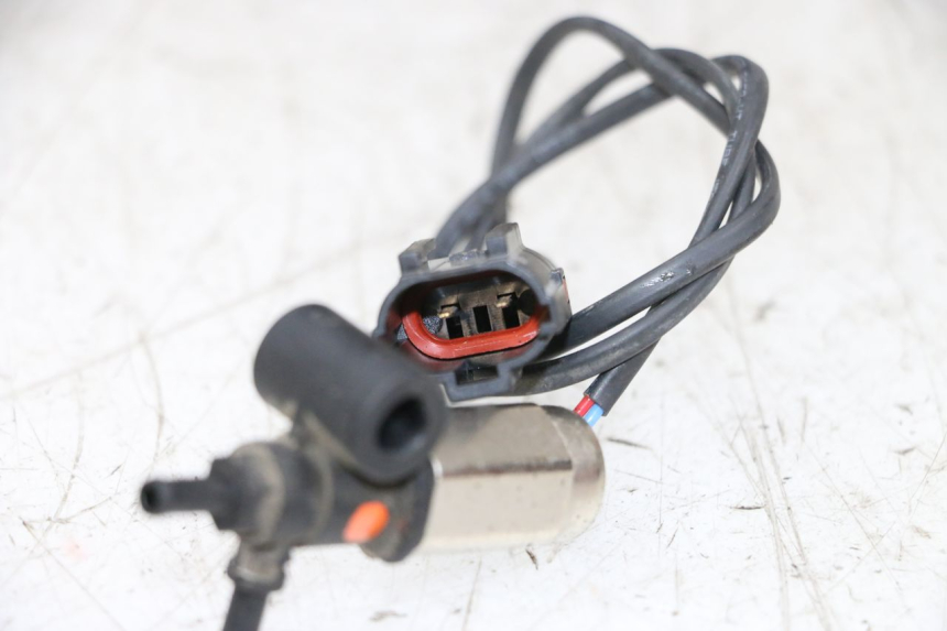 photo de LUCHTDRUKSENSOR KYMCO AGILITY 4T 50 (2018 - 2022) - Zoom op gebruiksstaat