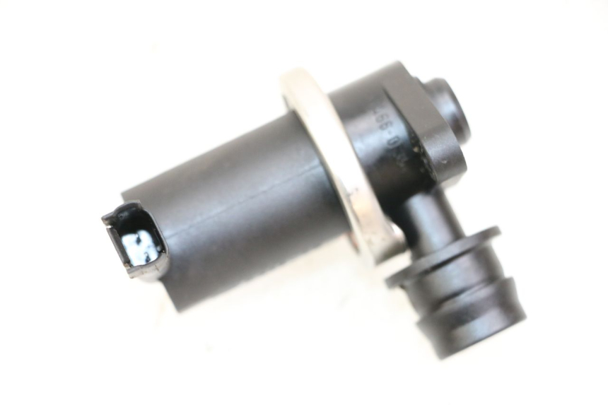 photo de LUCHTDRUKSENSOR BMW S RR ABS S1000RR 1000 (2015 - 2018) - Zoom op gebruiksstaat