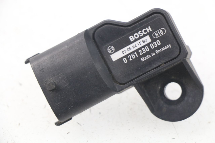 photo de LUCHTDRUKSENSOR MV AGUSTA BRUTALE R WALLY 910 (2008 - 2008) - Detail van het onderdeel