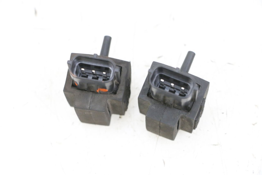 photo de LUCHTDRUKSENSOR SUZUKI BURGMAN 650 (2013 - 2020) - Detail van het onderdeel