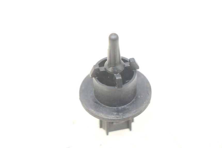photo de LUCHTDRUKSENSOR HONDA CRF CR-F 125 (2022 - 2023) - Detail van het onderdeel