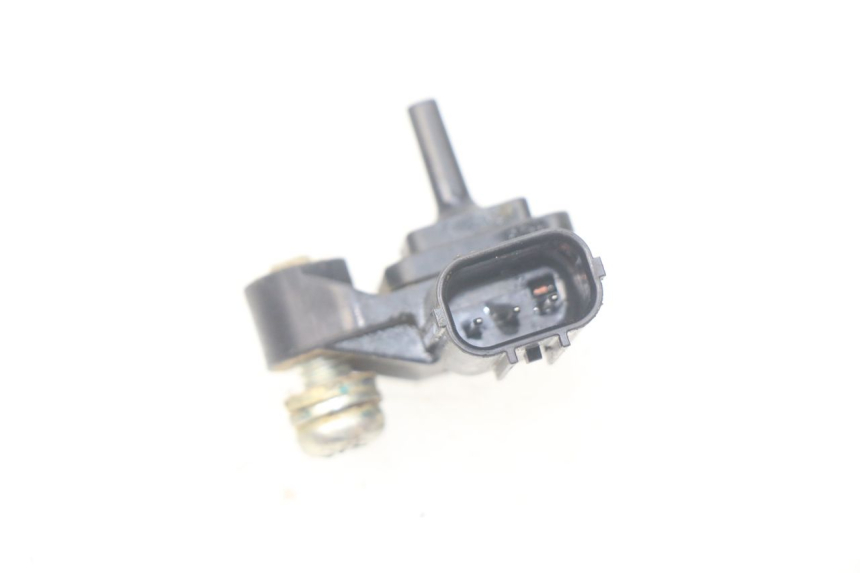photo de LUCHTDRUKSENSOR HONDA CRF 250 (2013 - 2016) - Detail van het onderdeel