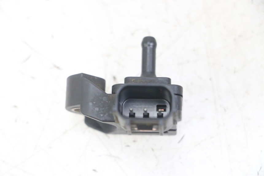photo de LUCHTDRUKSENSOR HONDA CRF-F CRF F 110 (2019 - 2022) - Zoom op gebruiksstaat